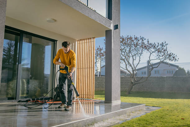 Best Pool Deck Cleaning  in Ancient Oaks, PA